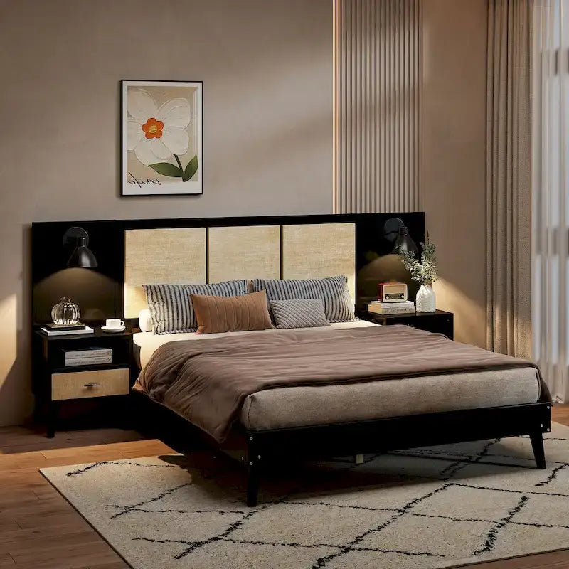 Cadre de lit Queen Size en bois massif avec 2 tables de chevet, lampes intégrées, design rotin et bois, noir